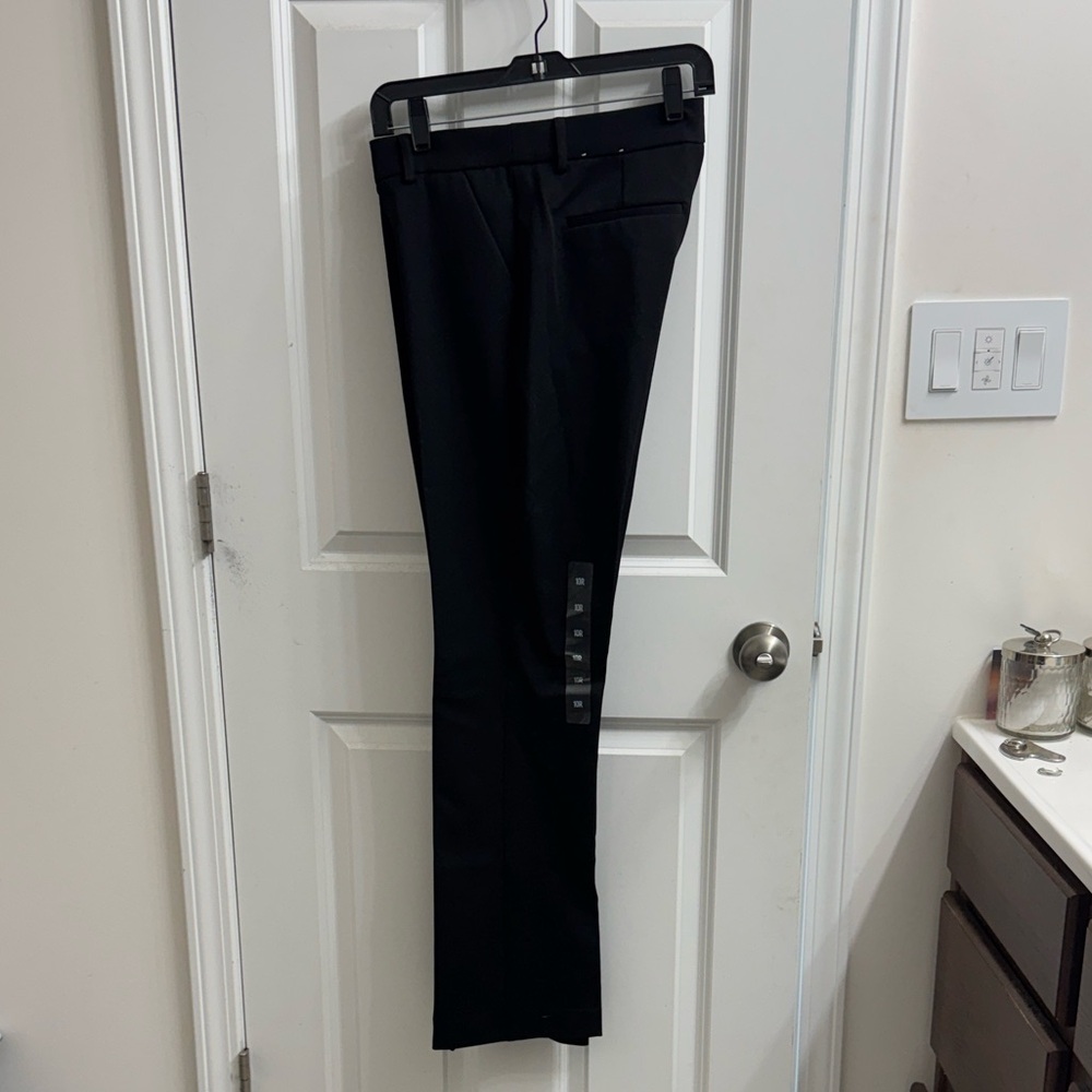 Express Women’s Columnist Barely Boot Stretxh Mid Rise Black Trousers - 10R NWT